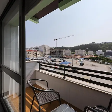 アパート Big Wave ナザレ