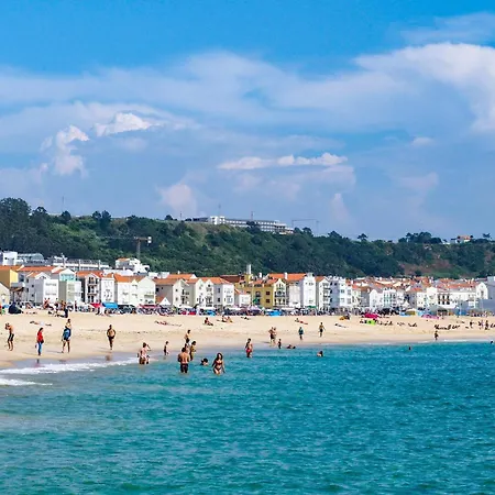 アパート Big Wave ナザレ